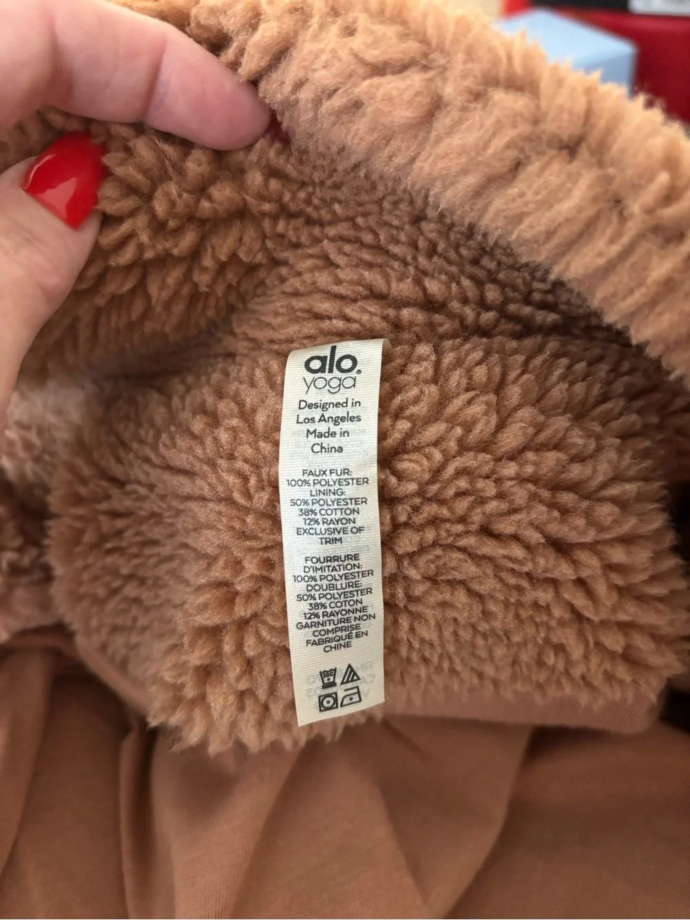 ALO Yoga Norte Sherpa Zip Hoodie in Brown/S - Picture 8 of 9